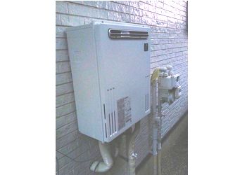 東京都稲城市にお住まいのT様からの給湯器交換工事のコメント